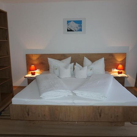 Haus Dornauer Apartment Hippach Bagian luar foto
