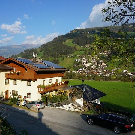 Haus Dornauer Apartment Hippach Bagian luar foto